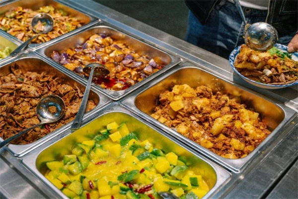 200人工地食堂承包